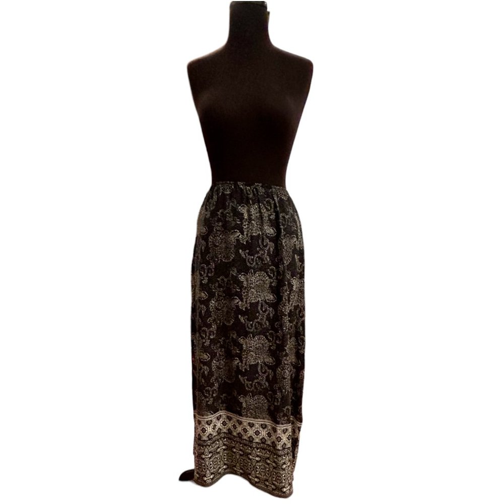 GO Silk Black and White Maxi Skirt Size M